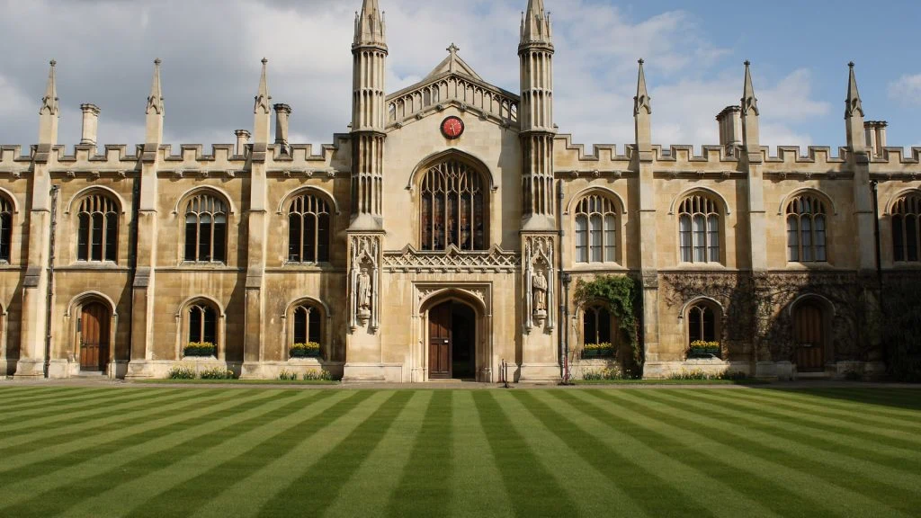 Cambridge3-1024x576.webp